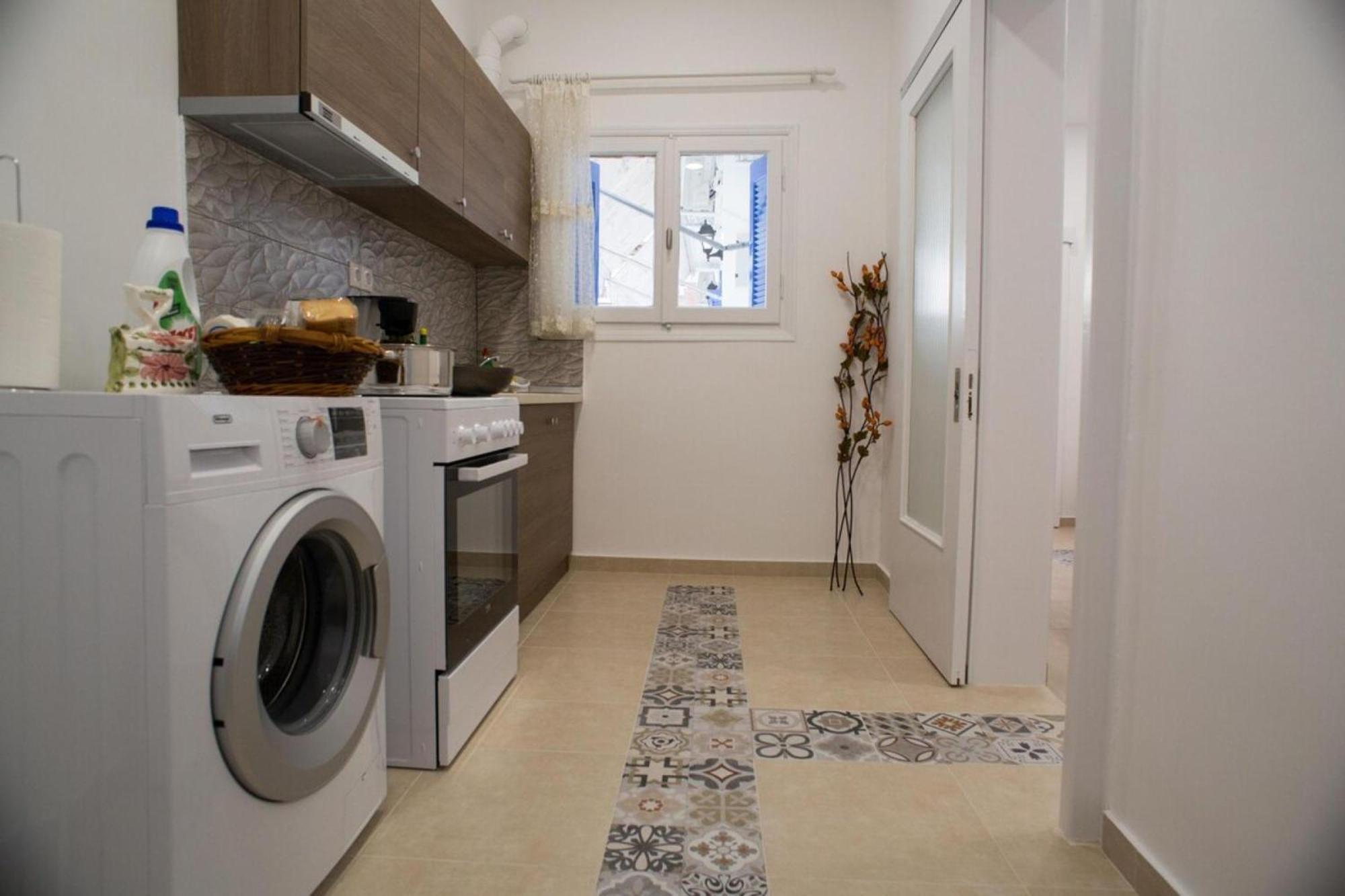 Aimou Studio'S Apartment'S Pireus Zewnętrze zdjęcie