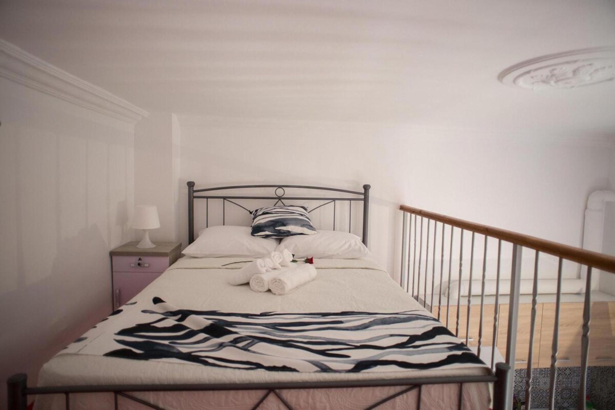 Aimou Studio'S Apartment'S Pireus Zewnętrze zdjęcie